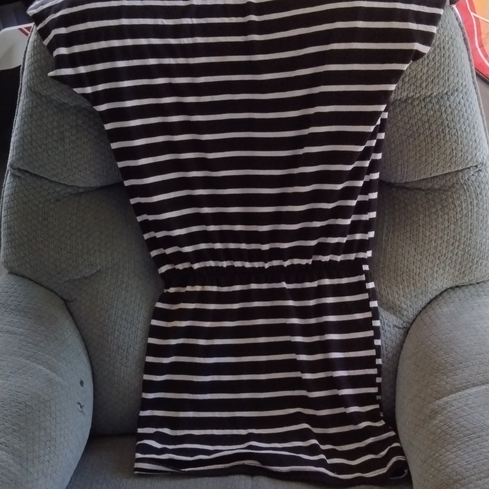 Black and white mini dress xhilation